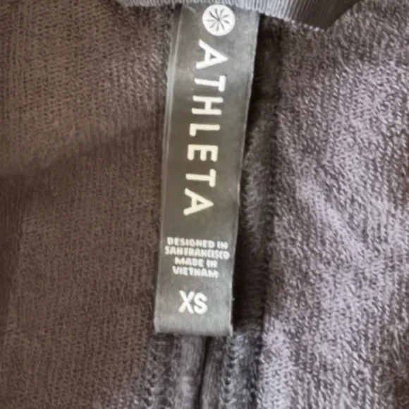 Athleta Mantra Hooded Wrap Sweatshirt
Jacket Cardigan - Picture 12 of 15